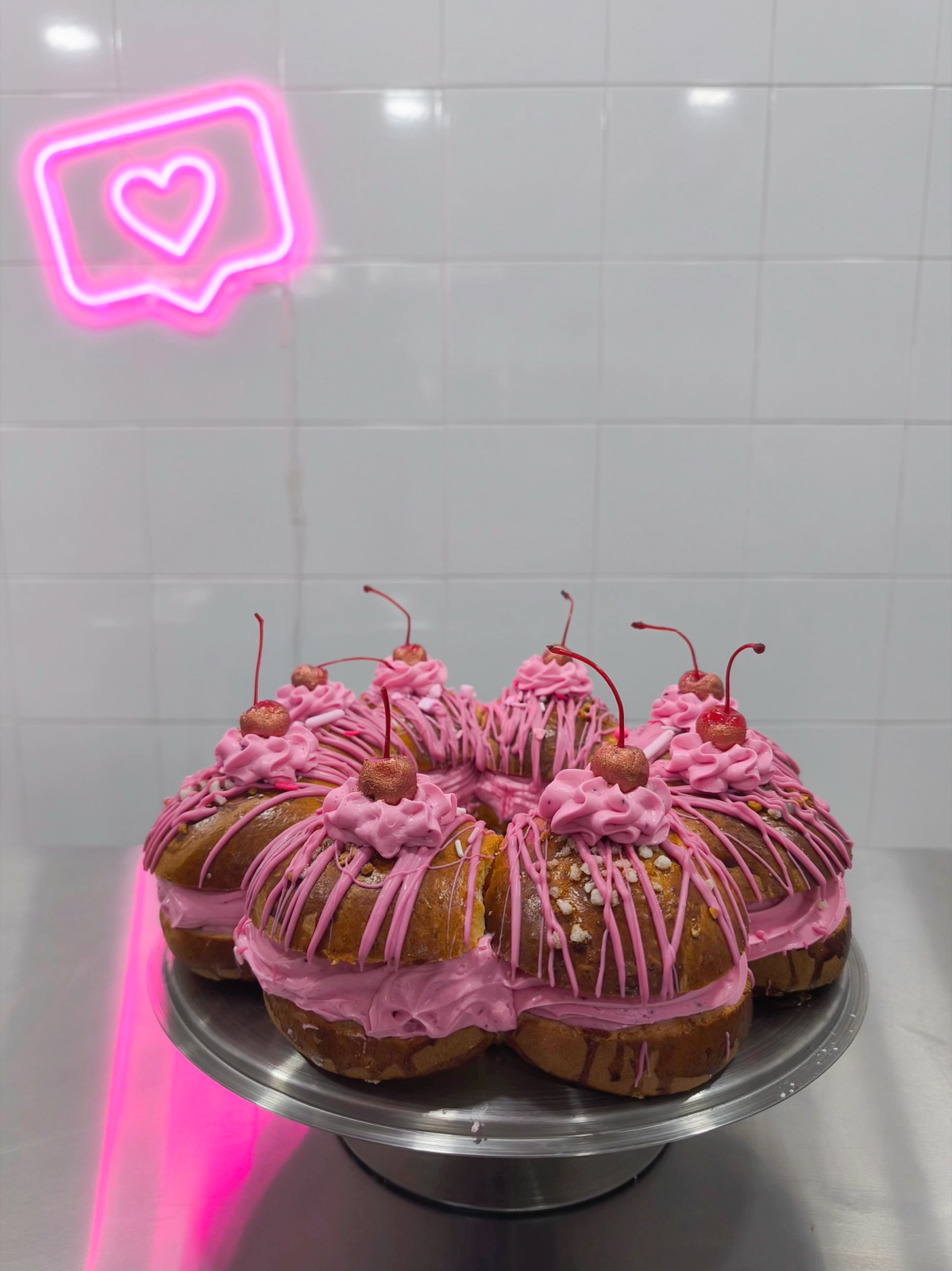 Donuts con glaseado rosa